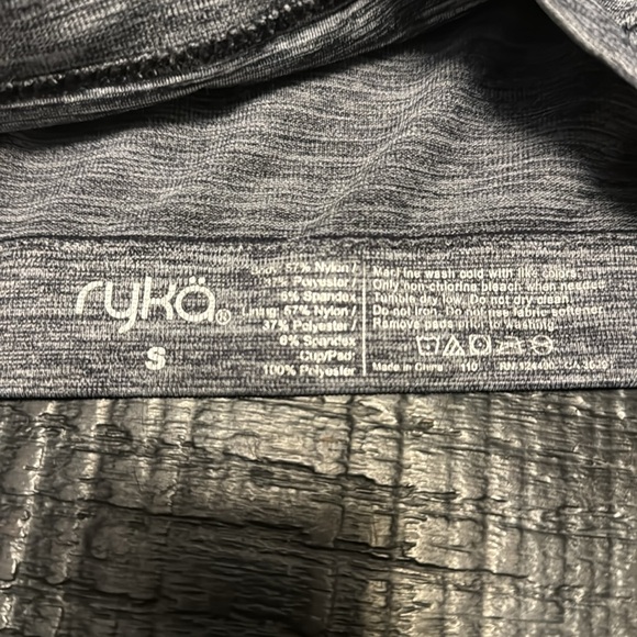 Ryka gray and black sports bra size small great condition - Picture 4 of 6